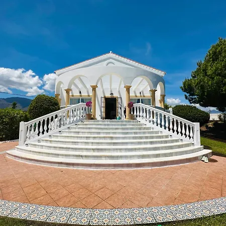 El Dorado Villa *